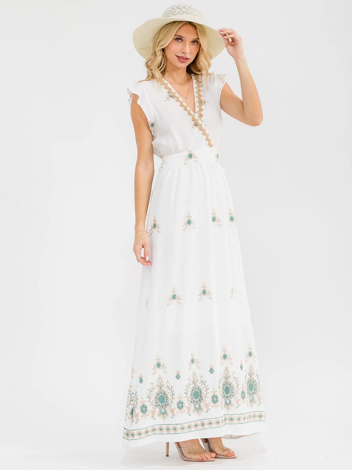 Everlynn Embroidered White Boho Maxi Dress