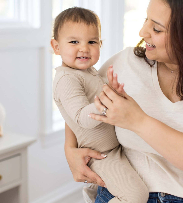 Burt's Bees Baby - Solid Rib Organic Cotton Sleep & Play - Hummus