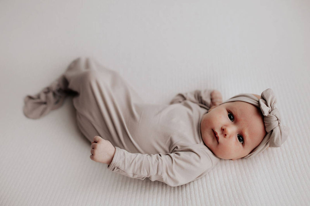 Bamboo Harbor Mist Taupe Knotted Gown: Gown & Hat
