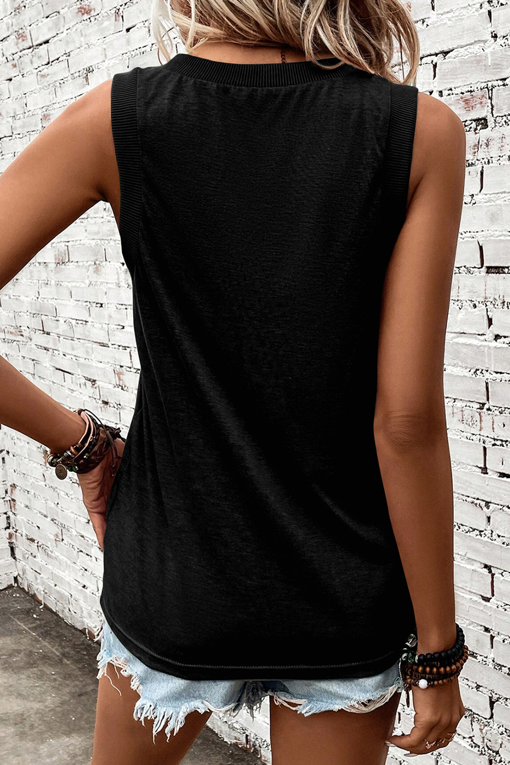 Colorful “MAMA” V-Neck Tank (Black)