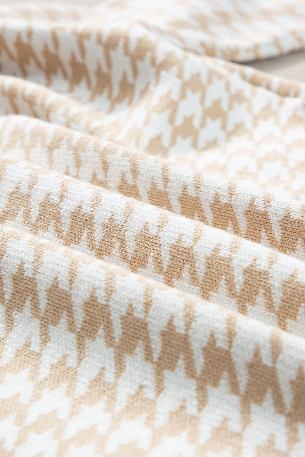 ✨ Luke & Estelle “Classic Chic Houndstooth Cardigan” ✨