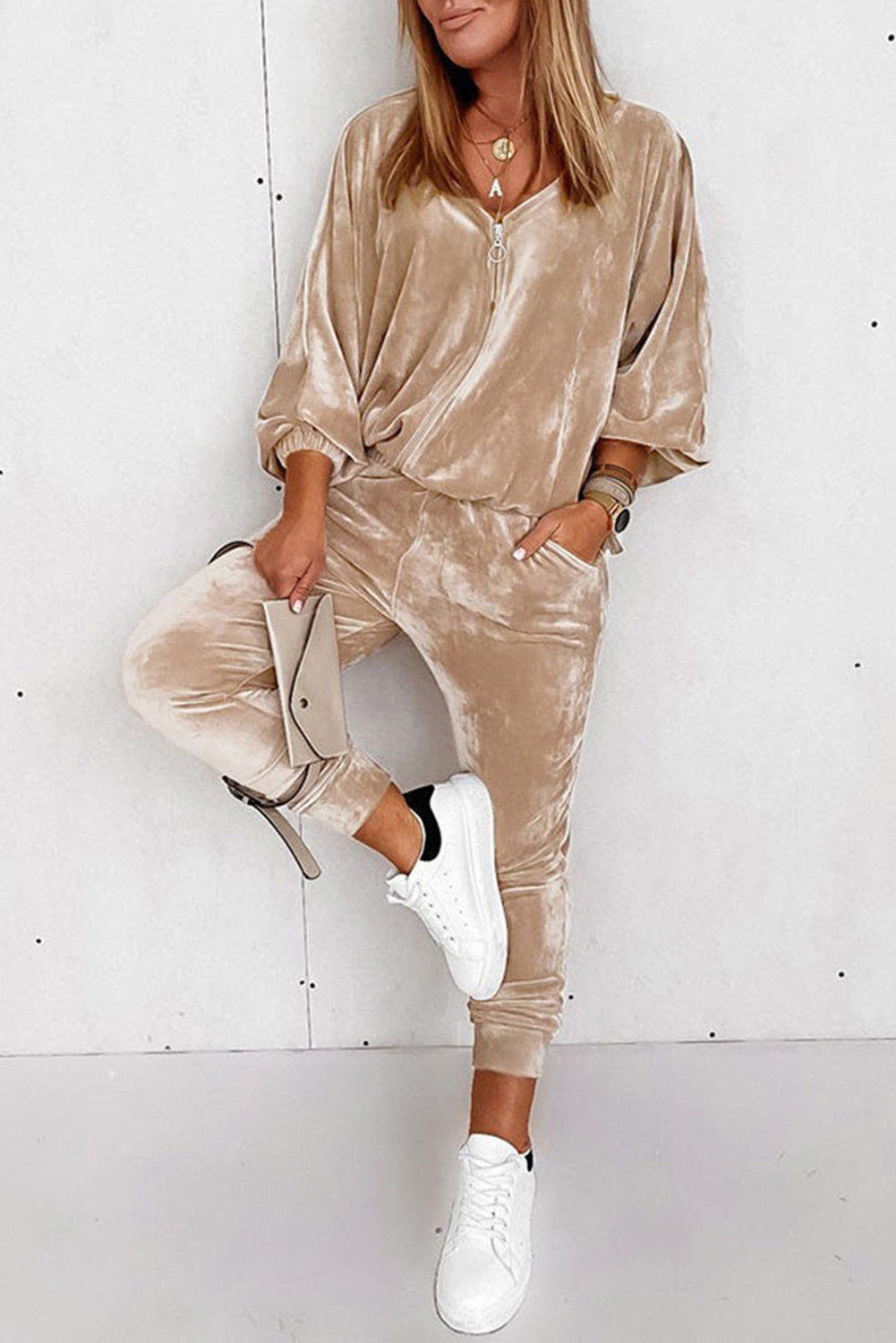 Luxe Velour Zip Jogger Set – Champagne Taupe ✨