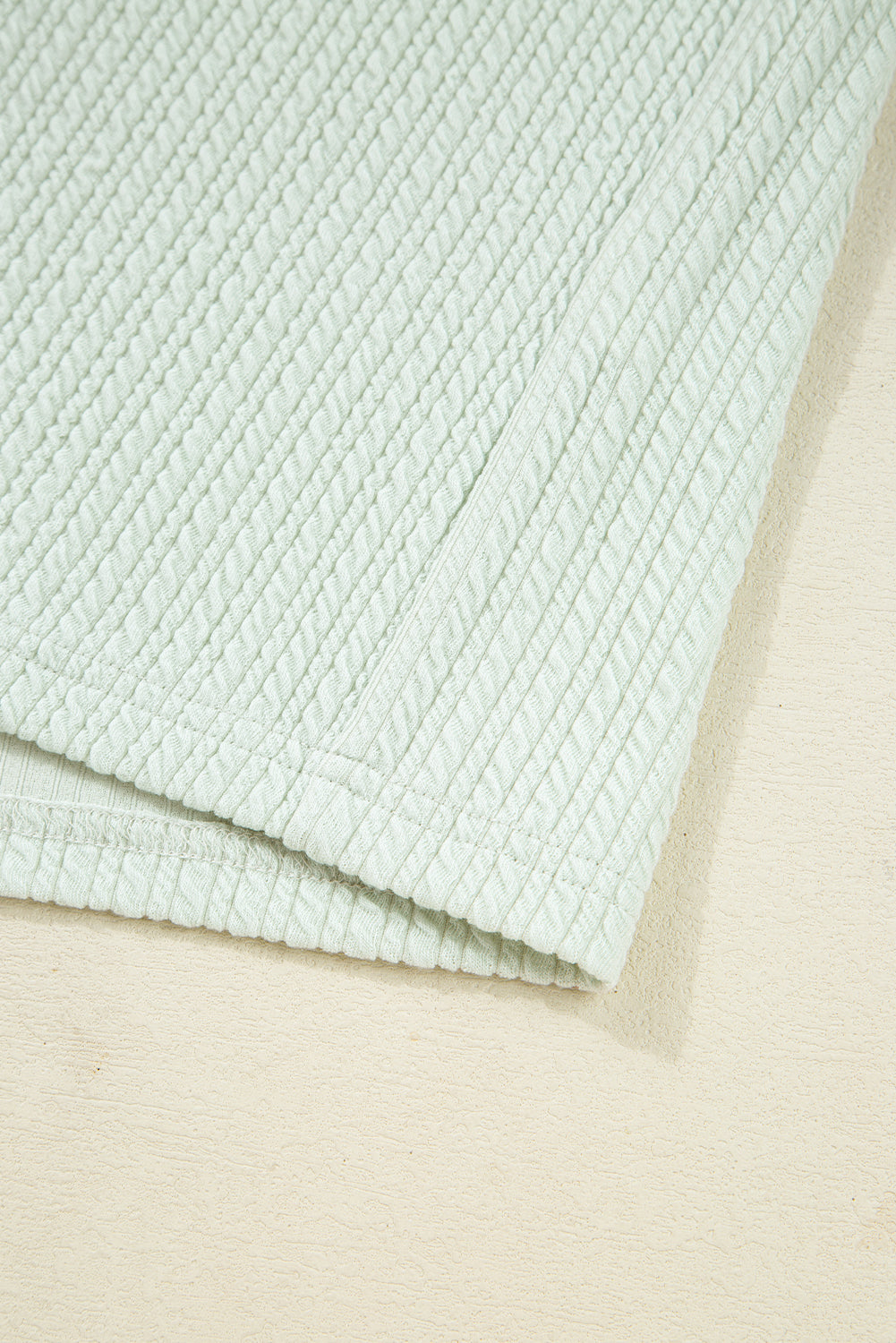 Luke & Estelle “Serene Texture” Sea Foam 2-Piece Set