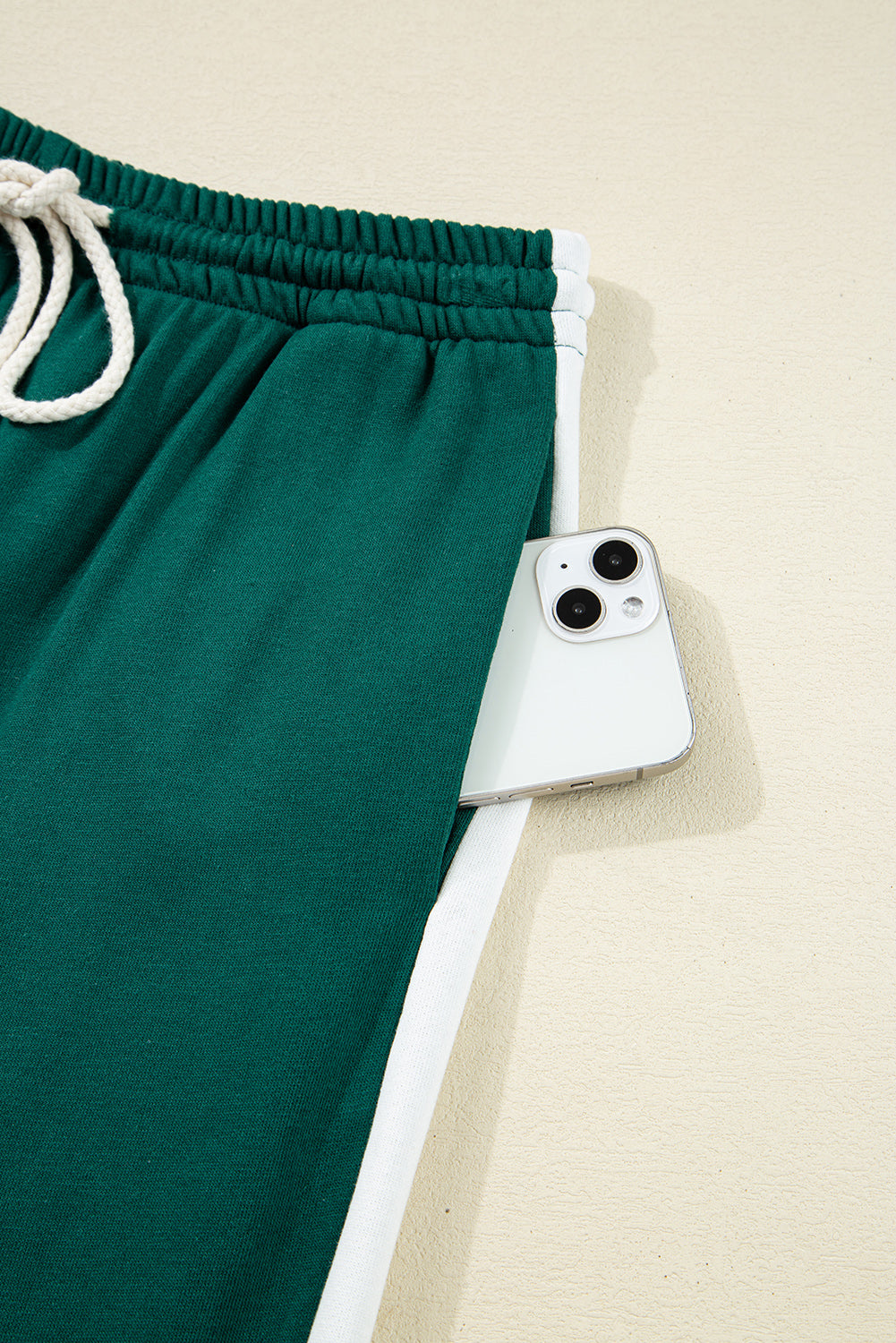 Luke & Estelle “Weekend Wanderlust” 2-Piece Lounge Set – Emerald Green