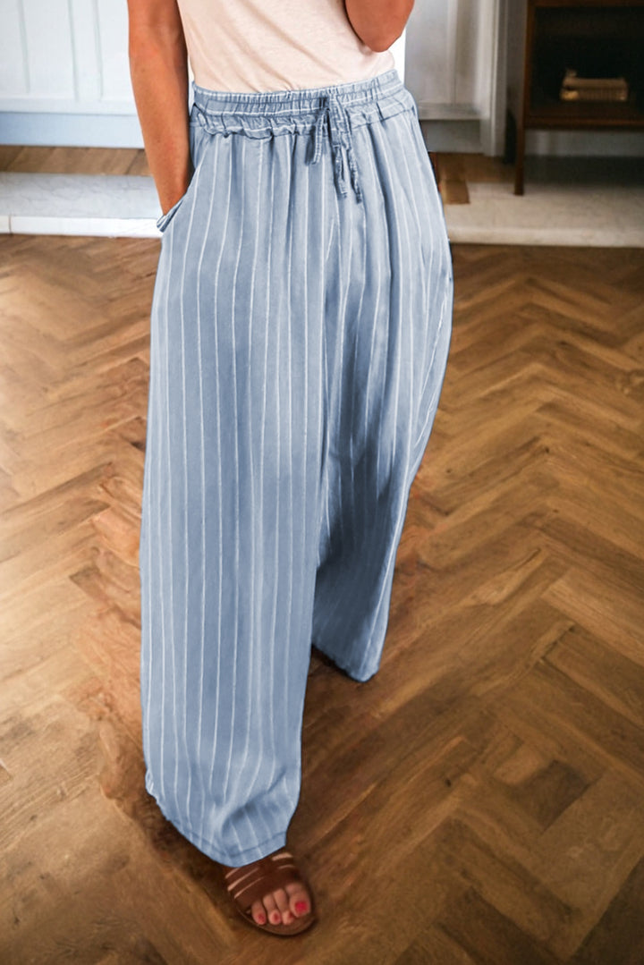 💙 Luke & Estelle “Seaside Breeze Striped Pants” – Coastal Cool Perfection 💙