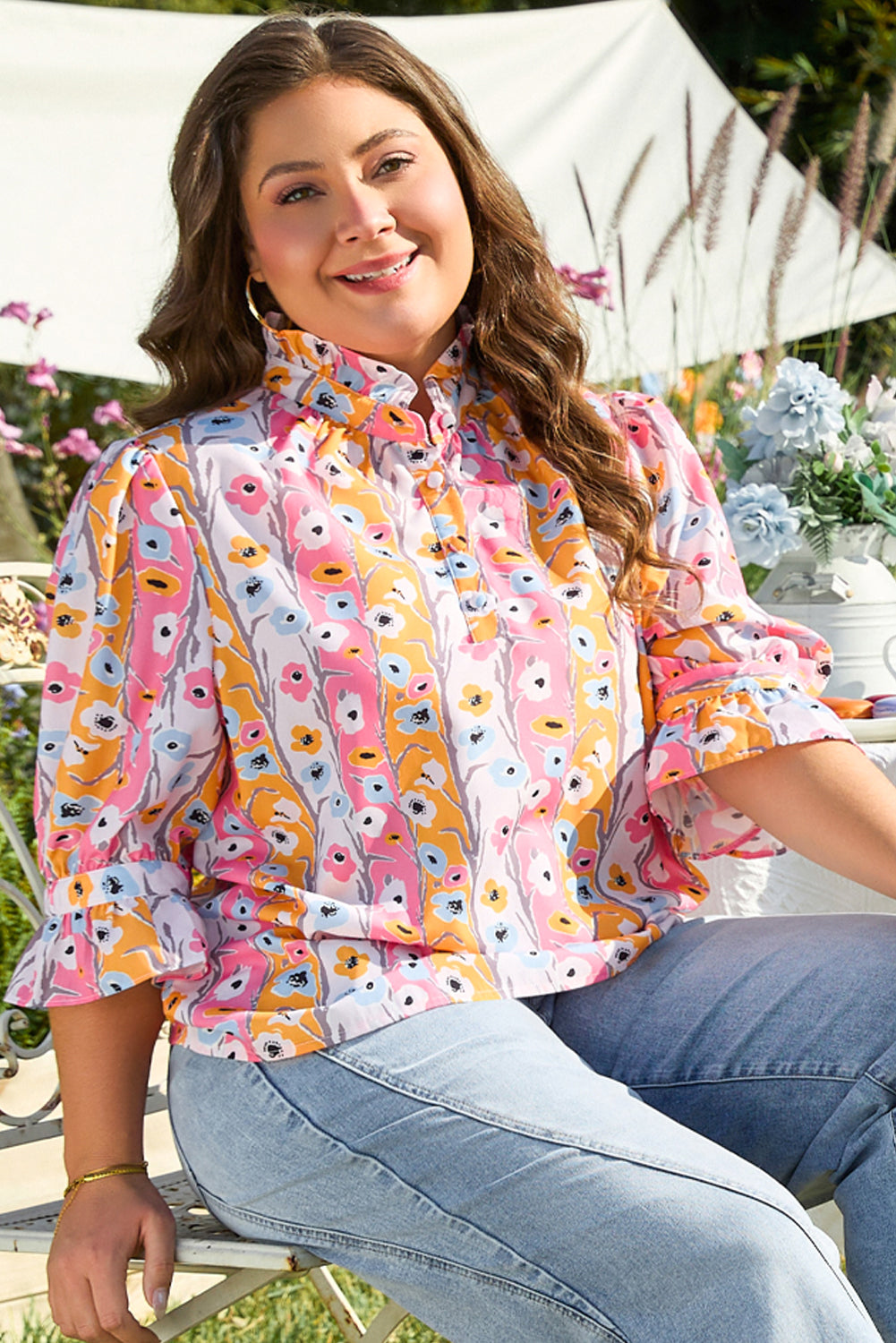 PLUS SIZE✨Petal Pop Ruffle-Neck Blouse 🌸