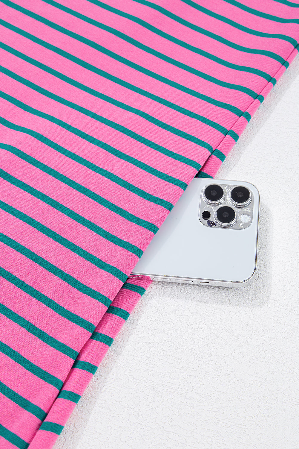 PLUS SIZE✨Electric Pop Stripe Puff-Sleeve Dress (Pink + Teal)