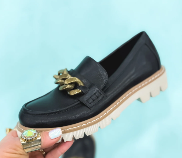 Corkys Hey Girl – Not Literally in Black