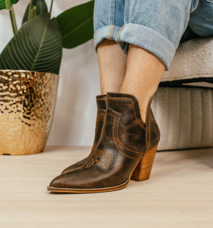 Corkys Hey Girl “Smoke Show” in Espresso Crinkle