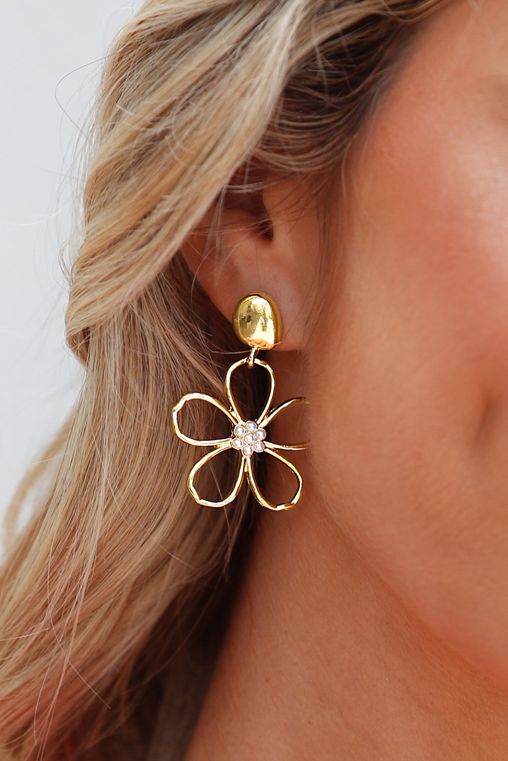 Gold Plated Dangle Flower Pierced Earrings with Faux Pearl Center