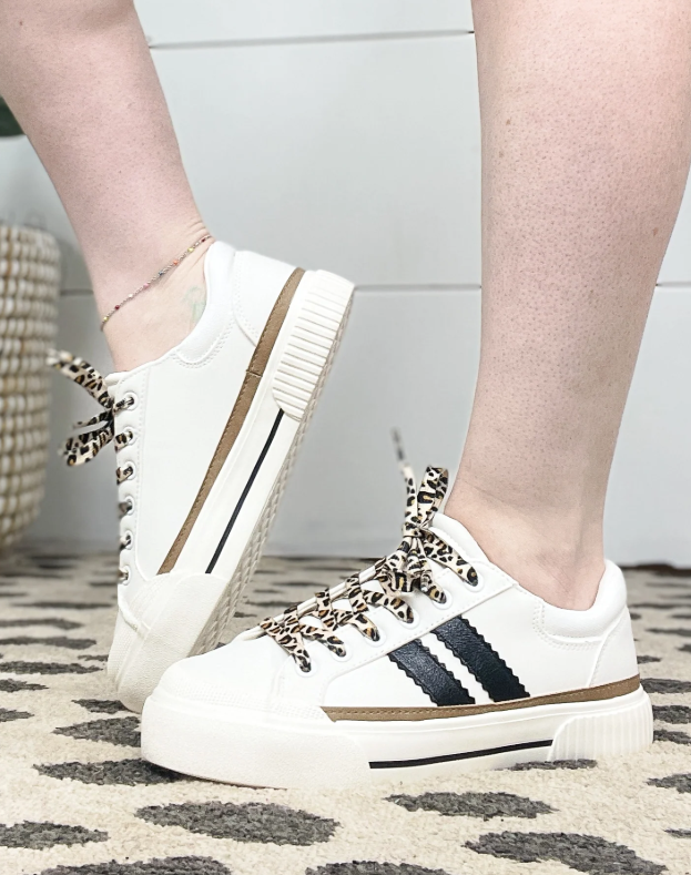 Corkys Thats Her Womens Sneakers