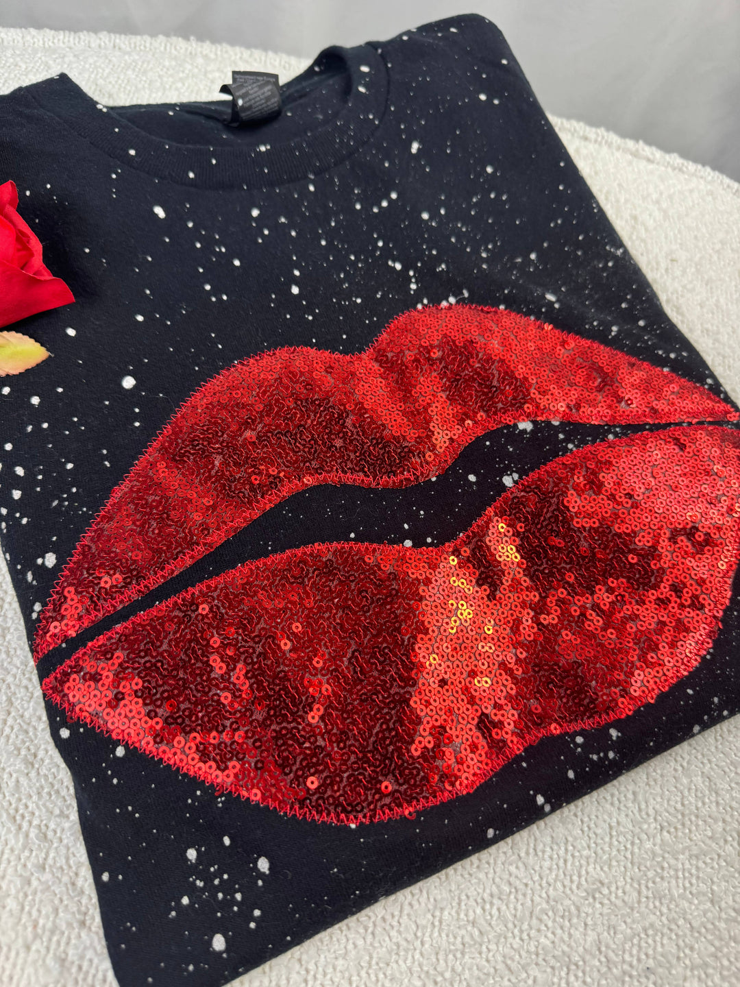 Valentine's Lips ▪️Real Sequins ▪️Embroidered Short Sleeve T-Shirt