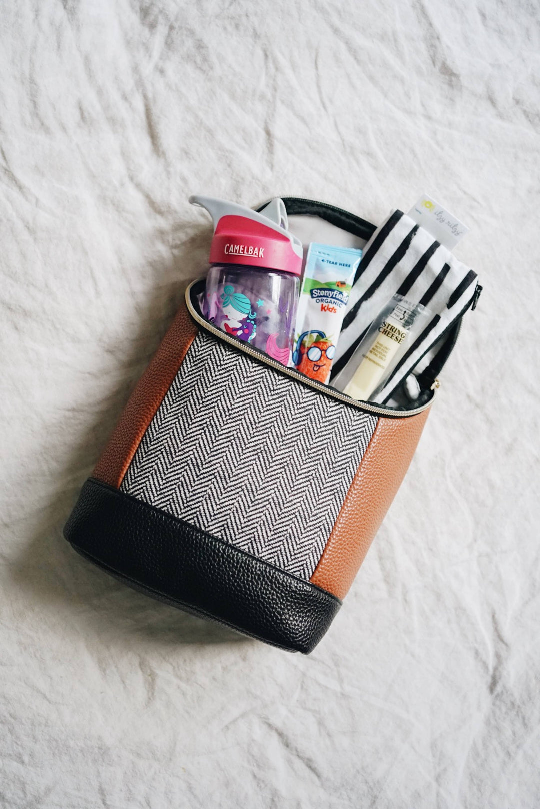 Itzy Ritzy - Coffee & Cream Chill Like A Boss™ Bottle Bag