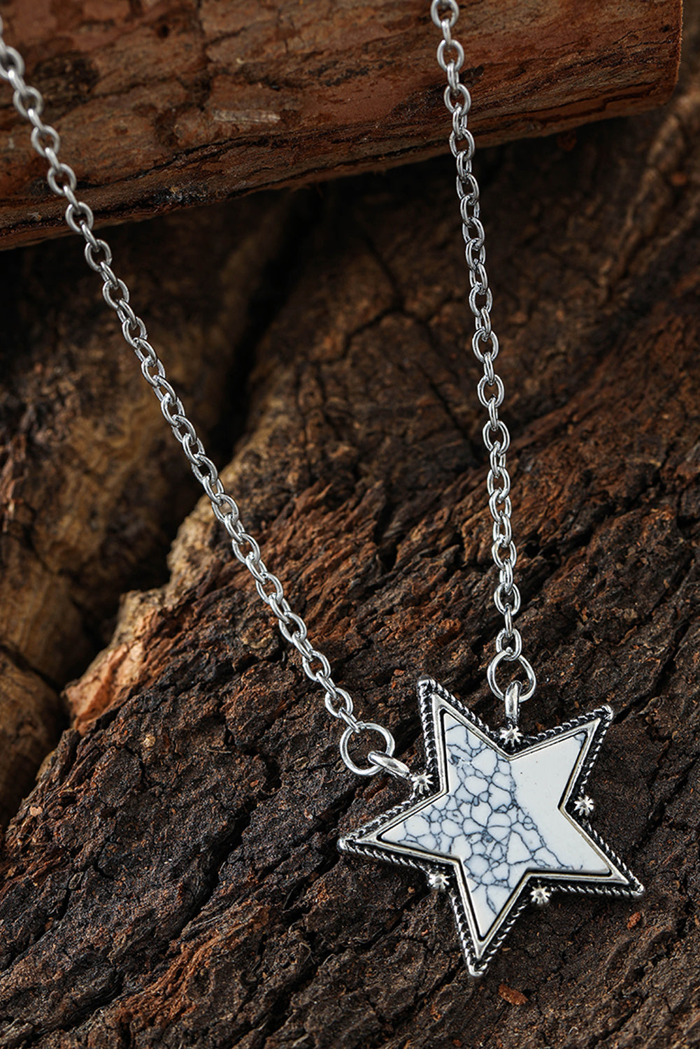 Western Cowgirl White Faux Turquoise Star Shape Pendant Silver Tone Chain Necklace